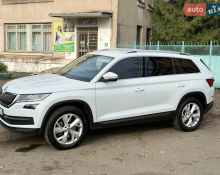 Белый Шкода Kodiaq, объемом двигателя 1.97 л и пробегом 263 тыс. км за 23800 $, фото 14 на Automoto.ua