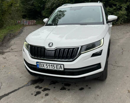 Білий Шкода Kodiaq, об'ємом двигуна 1.97 л та пробігом 218 тис. км за 27300 $, фото 4 на Automoto.ua
