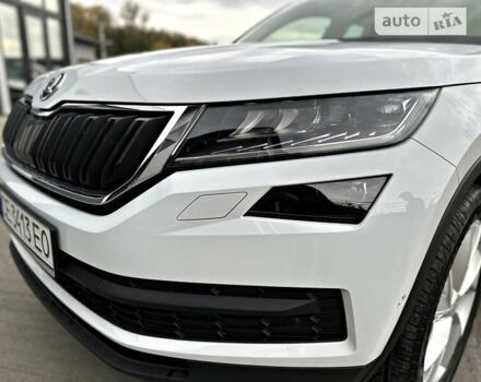 Белый Шкода Kodiaq, объемом двигателя 1.97 л и пробегом 135 тыс. км за 34300 $, фото 13 на Automoto.ua