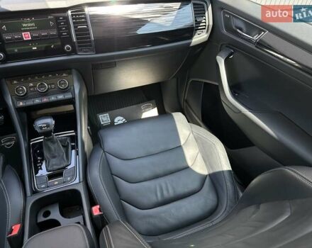 Белый Шкода Kodiaq, объемом двигателя 1.97 л и пробегом 170 тыс. км за 26900 $, фото 22 на Automoto.ua