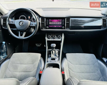 Білий Шкода Kodiaq, об'ємом двигуна 1.97 л та пробігом 218 тис. км за 27300 $, фото 27 на Automoto.ua