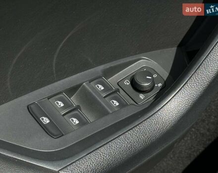 Белый Шкода Kodiaq, объемом двигателя 1.97 л и пробегом 170 тыс. км за 26900 $, фото 29 на Automoto.ua