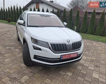 Белый Шкода Kodiaq, объемом двигателя 2 л и пробегом 198 тыс. км за 23999 $, фото 11 на Automoto.ua