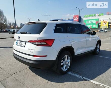 Белый Шкода Kodiaq, объемом двигателя 1.97 л и пробегом 80 тыс. км за 29000 $, фото 11 на Automoto.ua