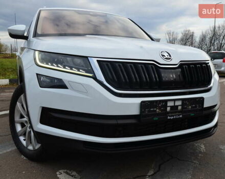 Білий Шкода Kodiaq, об'ємом двигуна 2 л та пробігом 285 тис. км за 25950 $, фото 17 на Automoto.ua