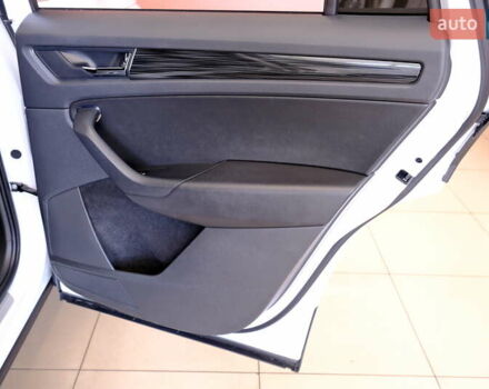 Белый Шкода Kodiaq, объемом двигателя 2 л и пробегом 170 тыс. км за 23900 $, фото 47 на Automoto.ua