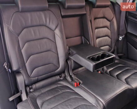 Белый Шкода Kodiaq, объемом двигателя 2 л и пробегом 170 тыс. км за 23900 $, фото 50 на Automoto.ua