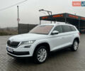 Белый Шкода Kodiaq, объемом двигателя 1.97 л и пробегом 229 тыс. км за 23509 $, фото 5 на Automoto.ua