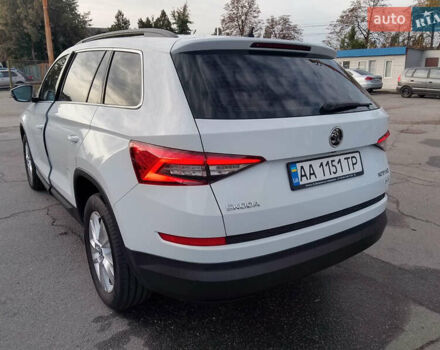 Белый Шкода Kodiaq, объемом двигателя 1.97 л и пробегом 98 тыс. км за 28500 $, фото 9 на Automoto.ua