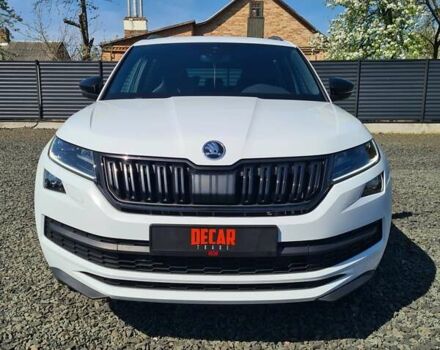 Белый Шкода Kodiaq, объемом двигателя 2 л и пробегом 121 тыс. км за 34450 $, фото 1 на Automoto.ua