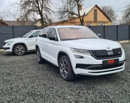 Білий Шкода Kodiaq, об'ємом двигуна 1.97 л та пробігом 160 тис. км за 35999 $, фото 28 на Automoto.ua