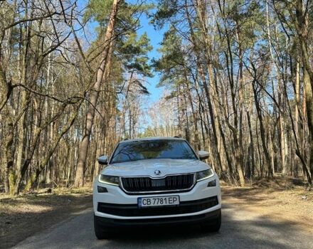 Білий Шкода Kodiaq, об'ємом двигуна 2 л та пробігом 160 тис. км за 27400 $, фото 1 на Automoto.ua