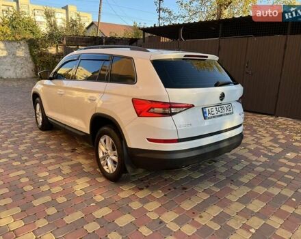 Белый Шкода Kodiaq, объемом двигателя 1.97 л и пробегом 118 тыс. км за 29700 $, фото 1 на Automoto.ua