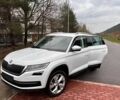 Белый Шкода Kodiaq, объемом двигателя 2 л и пробегом 51 тыс. км за 16000 $, фото 1 на Automoto.ua