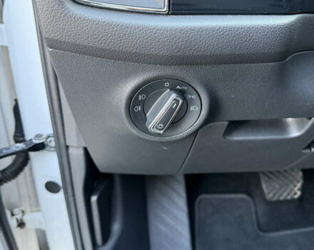 Білий Шкода Kodiaq, об'ємом двигуна 1.98 л та пробігом 239 тис. км за 22500 $, фото 18 на Automoto.ua