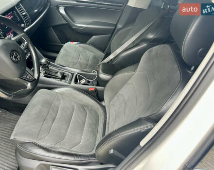 Белый Шкода Kodiaq, объемом двигателя 1.98 л и пробегом 229 тыс. км за 21500 $, фото 15 на Automoto.ua