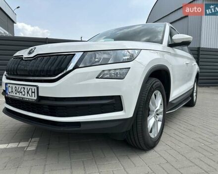 Белый Шкода Kodiaq, объемом двигателя 1.98 л и пробегом 138 тыс. км за 25000 $, фото 1 на Automoto.ua