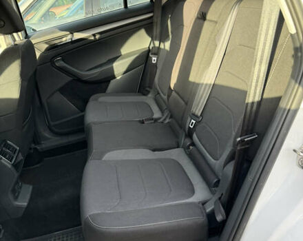 Белый Шкода Kodiaq, объемом двигателя 1.97 л и пробегом 260 тыс. км за 24900 $, фото 8 на Automoto.ua