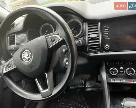 Білий Шкода Kodiaq, об'ємом двигуна 2 л та пробігом 248 тис. км за 20500 $, фото 10 на Automoto.ua