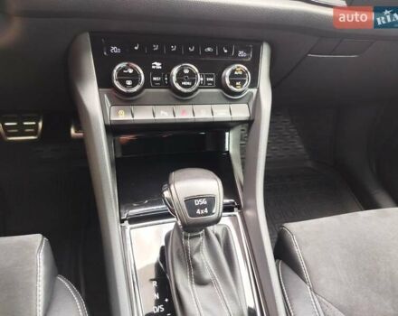 Белый Шкода Kodiaq, объемом двигателя 1.97 л и пробегом 159 тыс. км за 34900 $, фото 17 на Automoto.ua