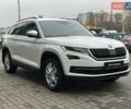 Белый Шкода Kodiaq, объемом двигателя 1.97 л и пробегом 154 тыс. км за 27000 $, фото 3 на Automoto.ua