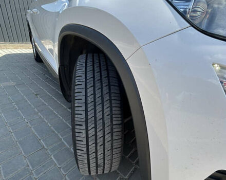 Белый Шкода Kodiaq, объемом двигателя 0 л и пробегом 300 тыс. км за 22500 $, фото 10 на Automoto.ua