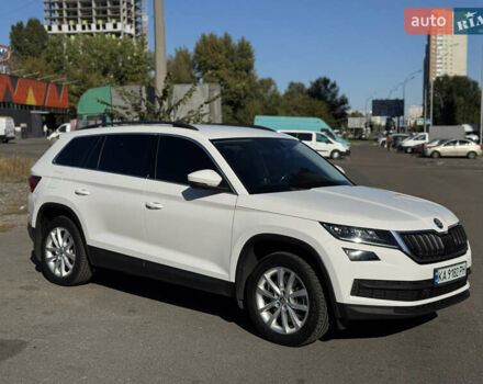 Білий Шкода Kodiaq, об'ємом двигуна 1.98 л та пробігом 238 тис. км за 21500 $, фото 7 на Automoto.ua