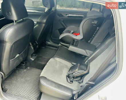 Белый Шкода Kodiaq, объемом двигателя 1.98 л и пробегом 229 тыс. км за 21500 $, фото 16 на Automoto.ua