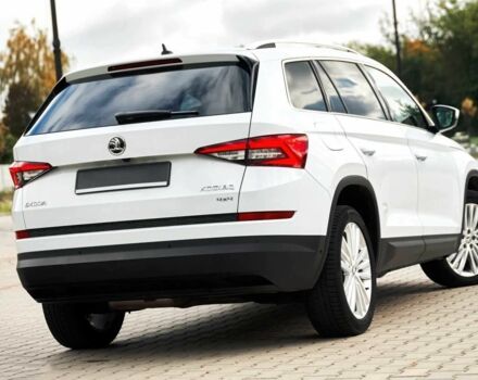Шкода Kodiaq 2019 у Одесі на Automoto.ua Білий Шкода Kodiaq, об'ємом двигуна 2 л та пробігом 55 тис. км за 20000 $, фото 3 на Automoto.ua