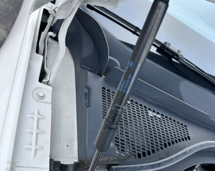 Белый Шкода Kodiaq, объемом двигателя 1.97 л и пробегом 200 тыс. км за 23000 $, фото 36 на Automoto.ua