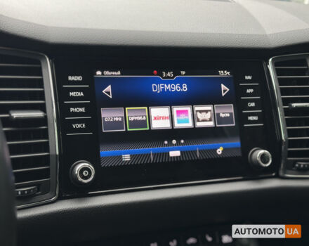 Белый Шкода Kodiaq, объемом двигателя 2 л и пробегом 154 тыс. км за 27000 $, фото 28 на Automoto.ua