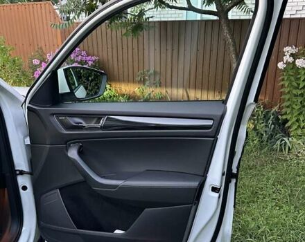 Білий Шкода Kodiaq, об'ємом двигуна 1.97 л та пробігом 215 тис. км за 31950 $, фото 62 на Automoto.ua