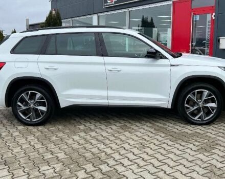 Білий Шкода Kodiaq, об'ємом двигуна 2 л та пробігом 68 тис. км за 13400 $, фото 4 на Automoto.ua