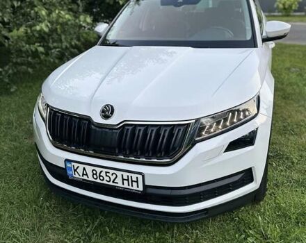 Білий Шкода Kodiaq, об'ємом двигуна 1.97 л та пробігом 215 тис. км за 31950 $, фото 43 на Automoto.ua