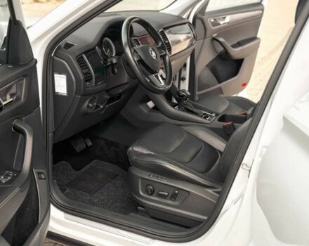 Белый Шкода Kodiaq, объемом двигателя 2 л и пробегом 55 тыс. км за 19000 $, фото 14 на Automoto.ua