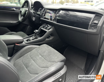 Белый Шкода Kodiaq, объемом двигателя 2 л и пробегом 154 тыс. км за 27000 $, фото 11 на Automoto.ua