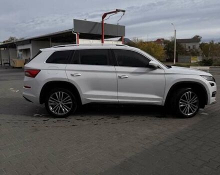 Шкода Kodiaq 2019 у Одесі на Automoto.ua Білий Шкода Kodiaq, об'ємом двигуна 1.97 л та пробігом 210 тис. км за 30200 $, фото 2 на Automoto.ua