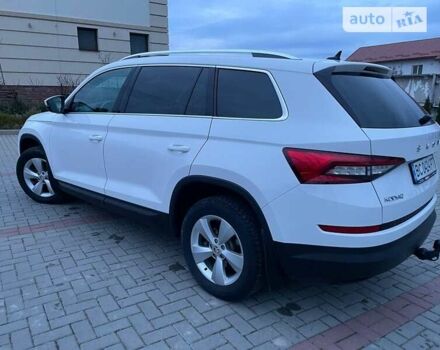 Белый Шкода Kodiaq, объемом двигателя 2 л и пробегом 99 тыс. км за 34500 $, фото 38 на Automoto.ua