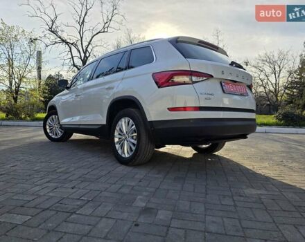 Білий Шкода Kodiaq, об'ємом двигуна 2.03 л та пробігом 188 тис. км за 28699 $, фото 13 на Automoto.ua