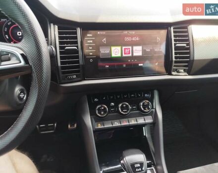 Белый Шкода Kodiaq, объемом двигателя 1.97 л и пробегом 159 тыс. км за 34900 $, фото 19 на Automoto.ua