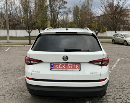 Білий Шкода Kodiaq, об'ємом двигуна 2 л та пробігом 183 тис. км за 25300 $, фото 3 на Automoto.ua