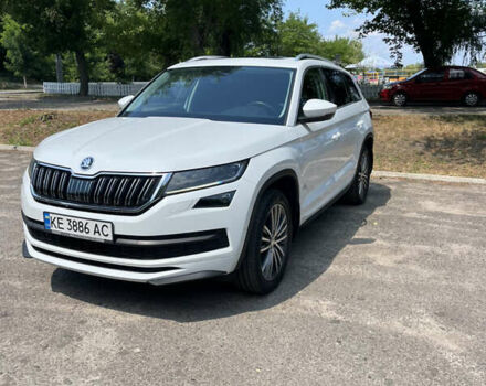 Білий Шкода Kodiaq, об'ємом двигуна 1.97 л та пробігом 182 тис. км за 33500 $, фото 1 на Automoto.ua