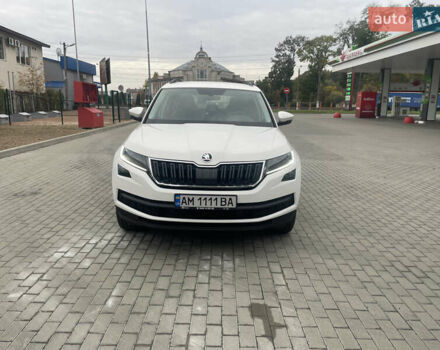 Белый Шкода Kodiaq, объемом двигателя 1.97 л и пробегом 28 тыс. км за 34000 $, фото 7 на Automoto.ua