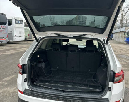 Белый Шкода Kodiaq, объемом двигателя 1.97 л и пробегом 200 тыс. км за 23000 $, фото 15 на Automoto.ua