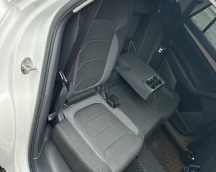 Білий Шкода Kodiaq, об'ємом двигуна 1.97 л та пробігом 200 тис. км за 24950 $, фото 17 на Automoto.ua