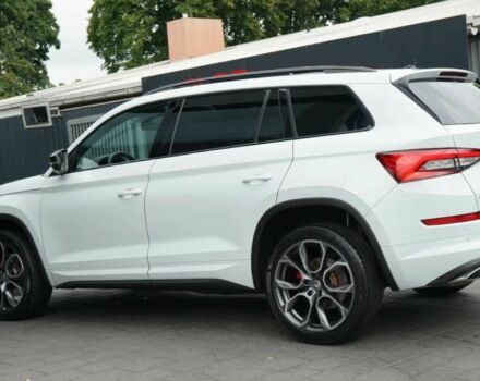 Білий Шкода Kodiaq, об'ємом двигуна 2 л та пробігом 68 тис. км за 19750 $, фото 5 на Automoto.ua
