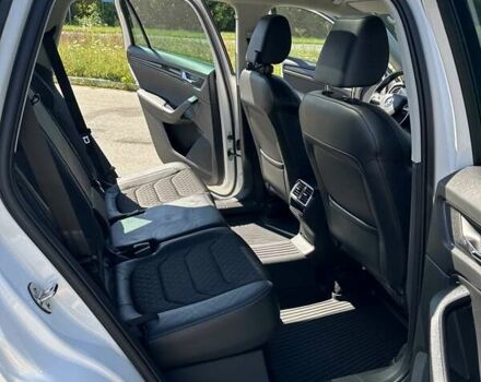 Білий Шкода Kodiaq, об'ємом двигуна 1.97 л та пробігом 215 тис. км за 31950 $, фото 87 на Automoto.ua