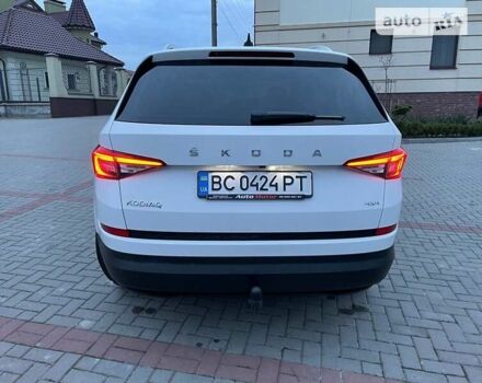 Белый Шкода Kodiaq, объемом двигателя 2 л и пробегом 99 тыс. км за 34500 $, фото 17 на Automoto.ua