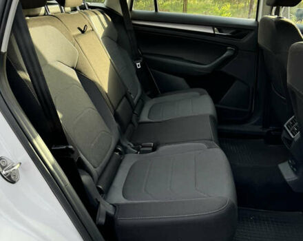 Белый Шкода Kodiaq, объемом двигателя 1.97 л и пробегом 260 тыс. км за 24900 $, фото 7 на Automoto.ua