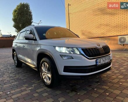 Белый Шкода Kodiaq, объемом двигателя 1.97 л и пробегом 118 тыс. км за 29700 $, фото 4 на Automoto.ua